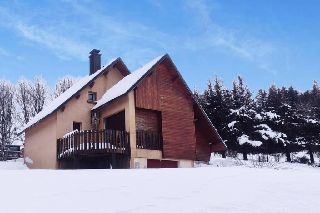 Gite Granit Des Fraux Besse-et-Saint-Anastaise Zewnętrze zdjęcie